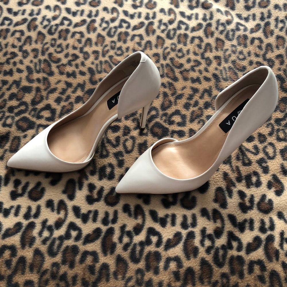 Aqua Women’s Dion Half D’Orsay High Heel Pumps
